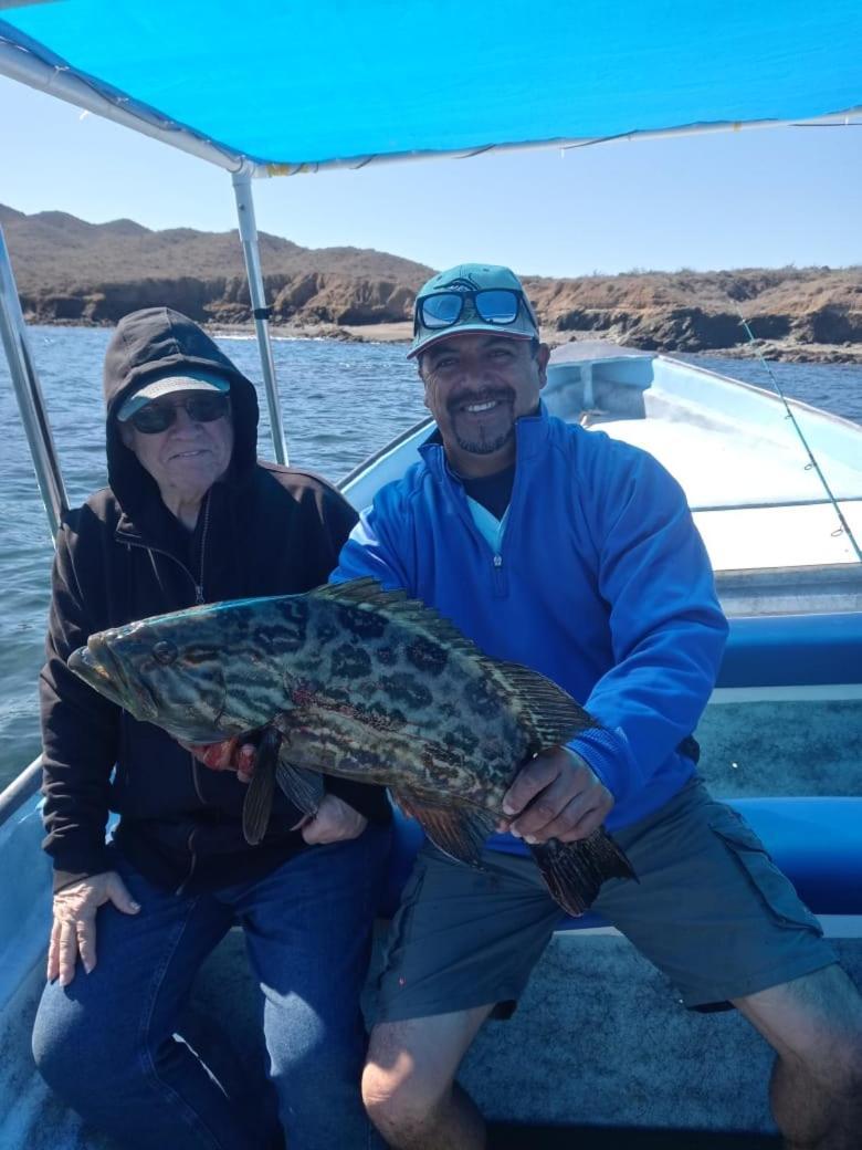 Hotel- Whale Tours And Sport Fishing Vista Mag-Bay Puerto San Carlos Экстерьер фото