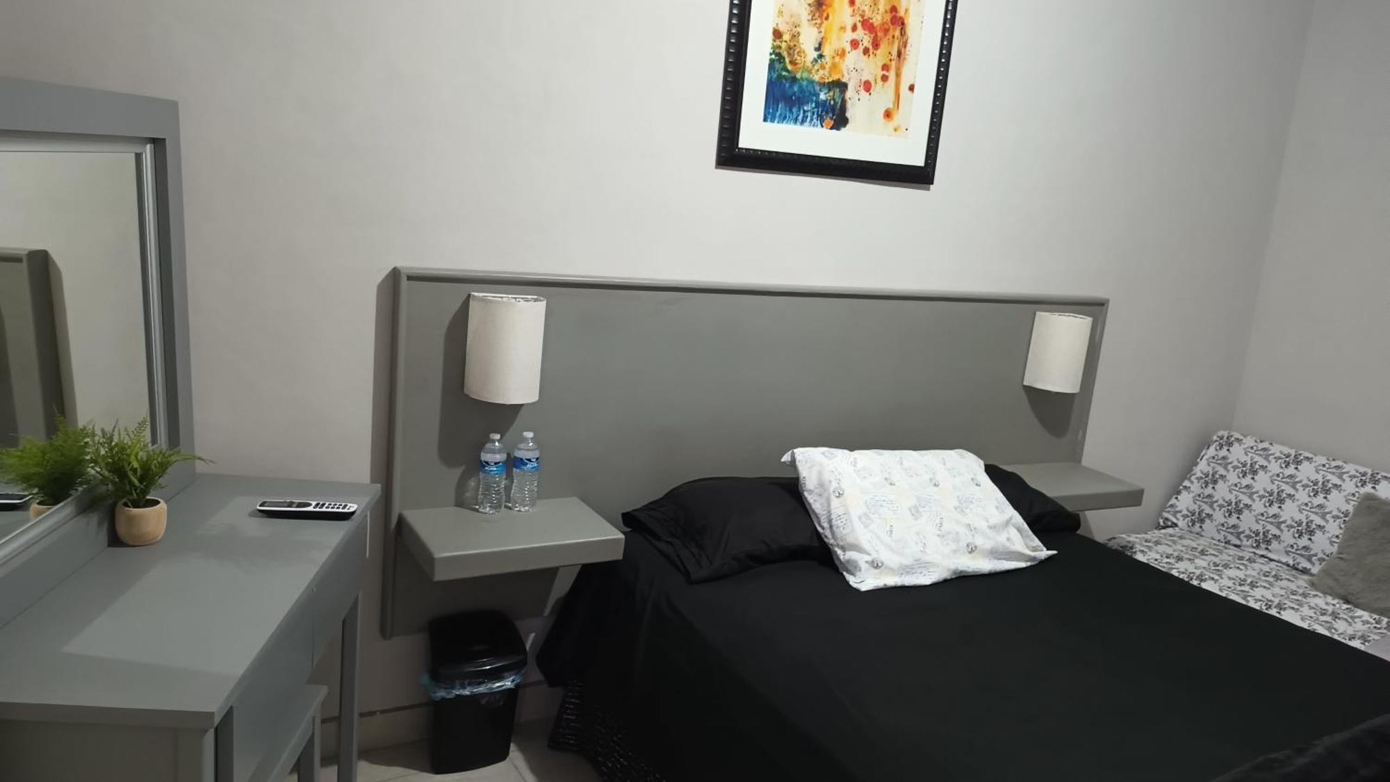 Hotel- Whale Tours And Sport Fishing Vista Mag-Bay Puerto San Carlos Номер фото